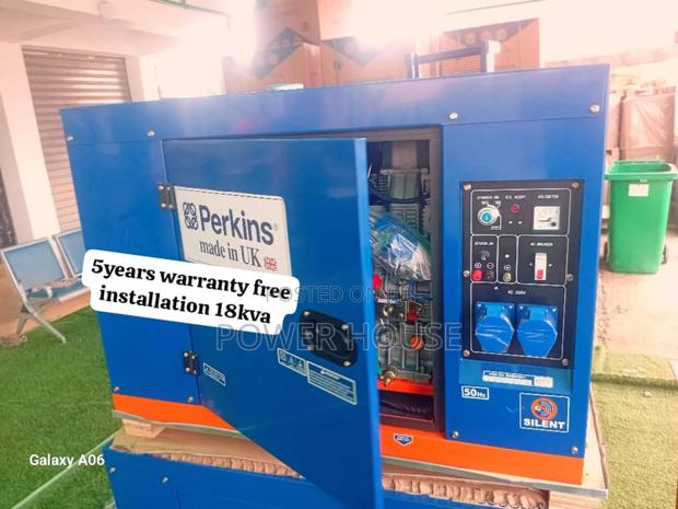 Rock Halo Circuit 18kva Generator 18kva Perkins Diesel · Photo 2