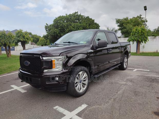 Ford F-150 Lariat 4x4 SuperCrew Cab Styleside 5.5 ft. box 145 in. WB