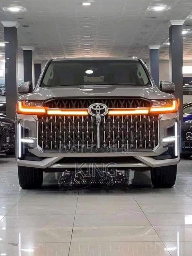 2022 2025 Toyota Landcruiser Body Kit Face Lift photo 3
