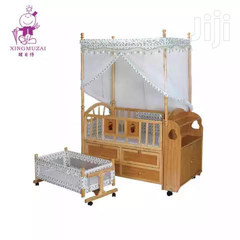 Baby Cot/ Crib · Photo 4