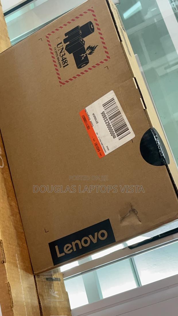 New Laptop Lenovo 8GB AMD Ryzen 5 SSD 256GB photo 3