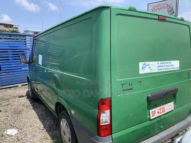 Ford Transit 2003 Green photo 3
