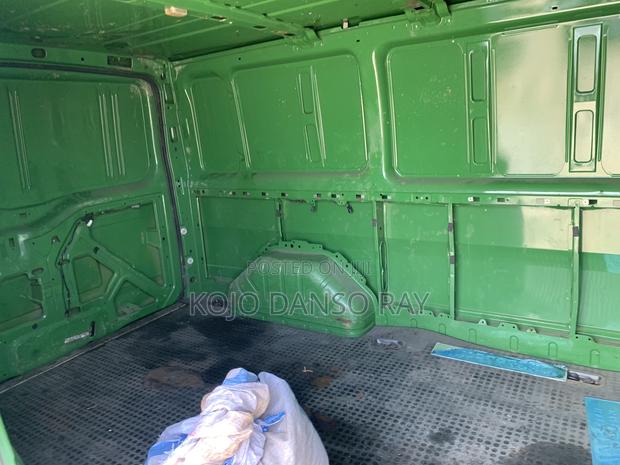 Ford Transit 2003 Green photo 11