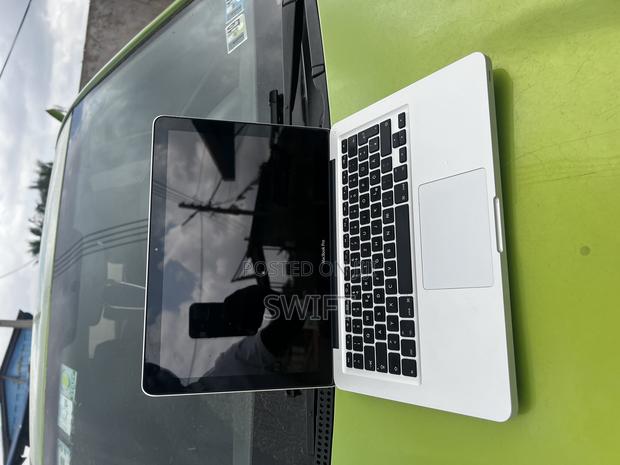 Laptop Apple MacBook 2012 8GB Intel Core I5 HDD 500GB