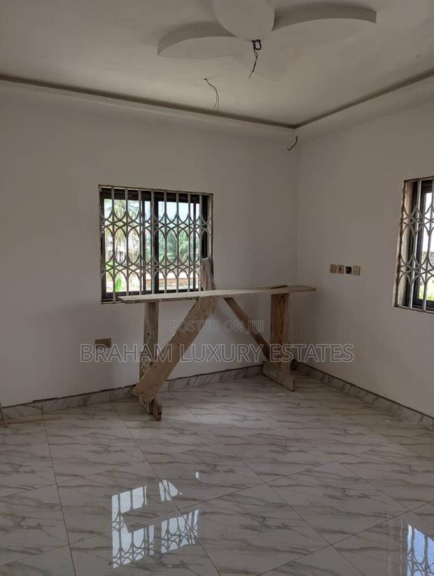 2bdrm Apartment in Braham Luxury, Achimota for rent · Photo 3