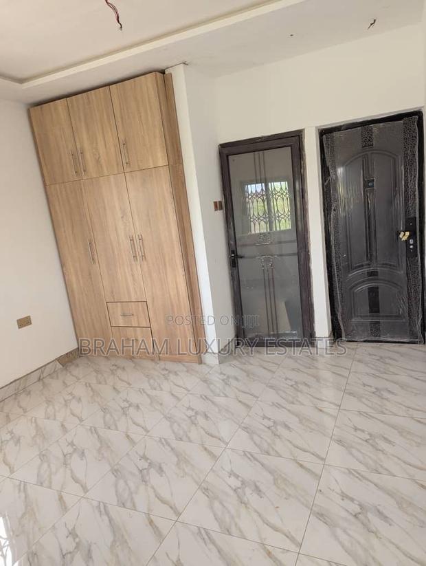 2bdrm Apartment in Braham Luxury, Achimota for rent · Photo 2