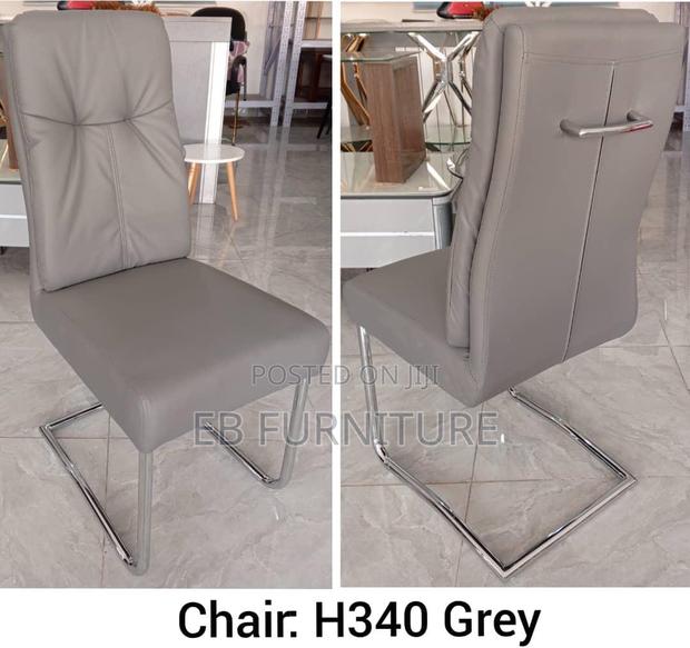 Visitors / Pastors Chair · Photo 2