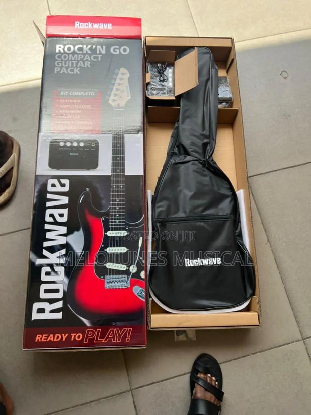 Rockwave Electric Guitar Kit · Photo 2