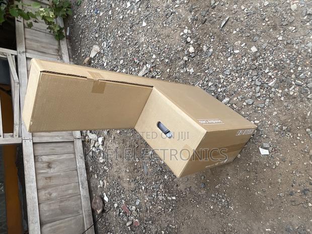 Optical Connection Point Bluetooth Samsung C450 Soundbar · Photo 2