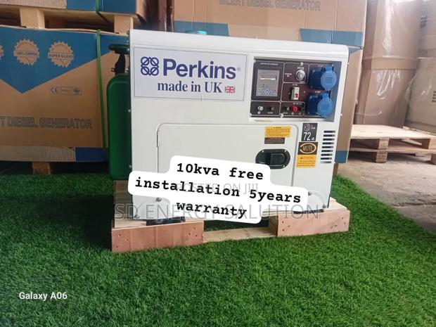 Modular Might Perkins 10kva Diesel 13000watts Diesel · Photo 2