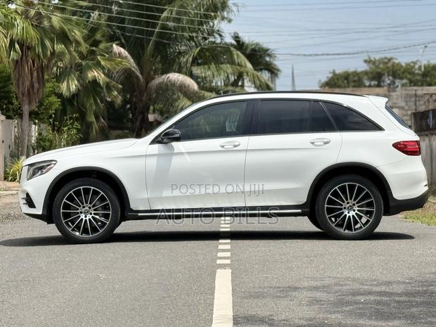 Mercedes-Benz GLC-Class 2019 White