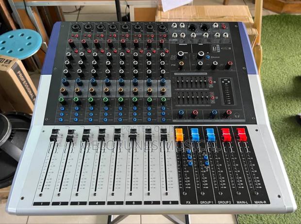 Yamaha Bv80 8-Channel Powered Audio Mixer · Photo 4