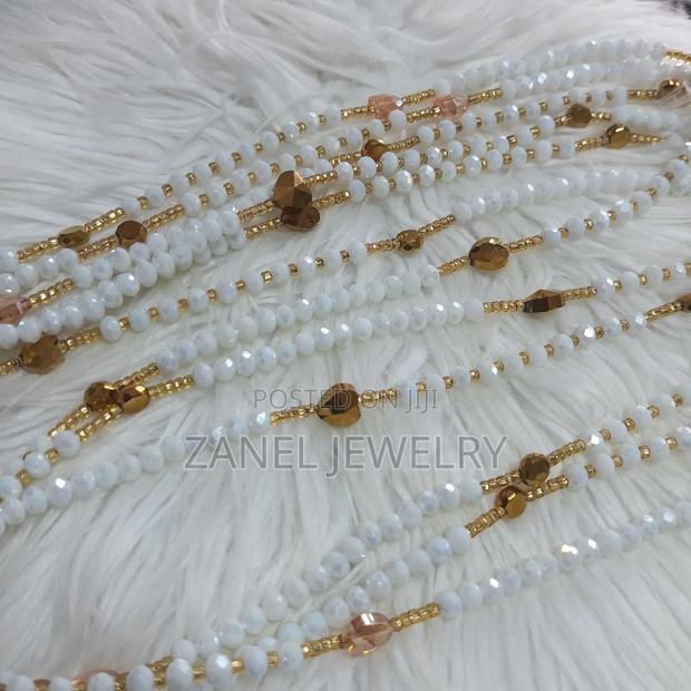 White and Gold Waist Beads · Photo 3
