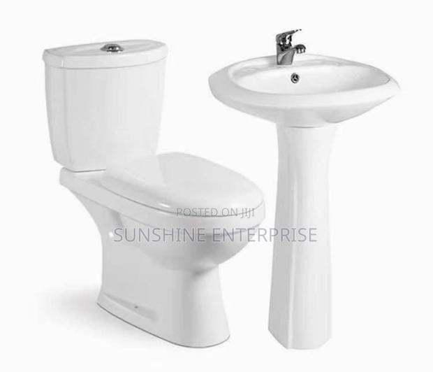 Water Closet and Basin Set · Photo 2