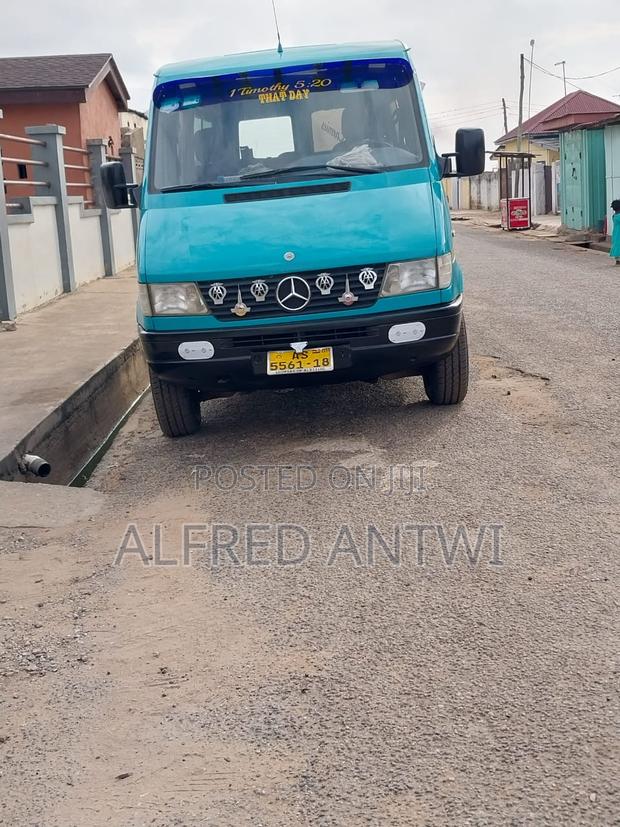 Mercedes-Benz Sprinter 2008 Blue · Photo 2