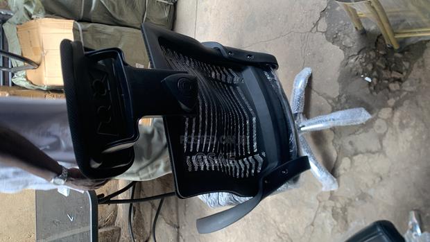 Office Chair ( Swivel Chair ) · Photo 4