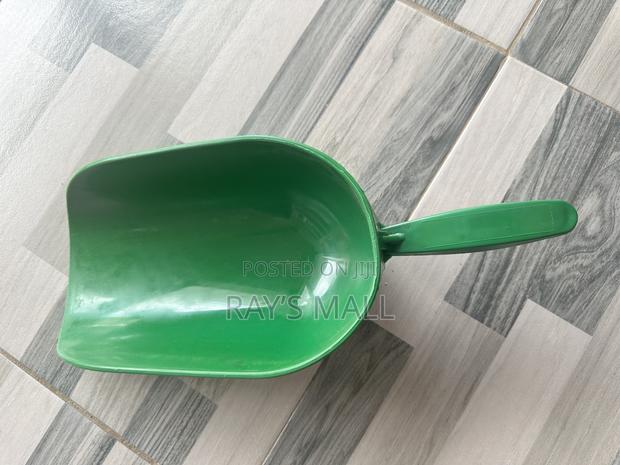 Feed Scooper photo 3
