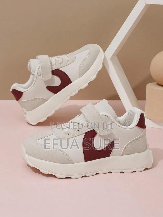 Unisex Leather Upper Sports Shoes for Kids
