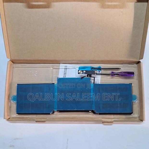 Apple A1708 / A1713 Battery For Macbook Pro 13" 2016 / 2017 photo 3