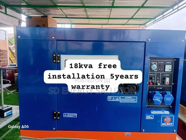 Command Center in Your Hand Perkins 18kva Diesel Generator · Photo 4