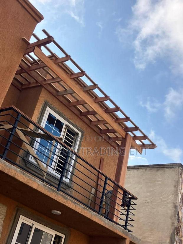 Pergola Installation · Photo 2