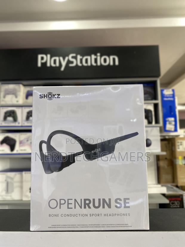 Shokz Openrun Se - Open-Ear Bluetooth Bone Conduction Sport · Photo 2