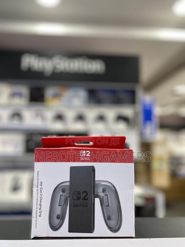 Joy-Contm 2 Charging Grip · Photo 3
