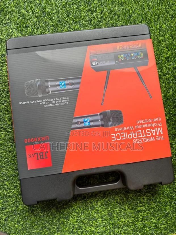 JBL KMC Dual Wireless Microphone · Photo 3