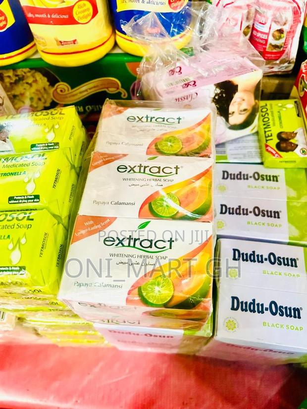 Extract Herbal Whitening Soap · Photo 2