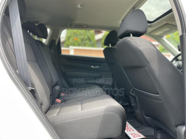 Honda CR-V EX AWD 2023 White photo 9