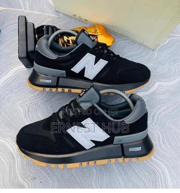 New Balance Rc 1300 Black · Photo 2