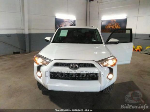 Toyota 4-Runner TRD Pro 2022 White photo 3