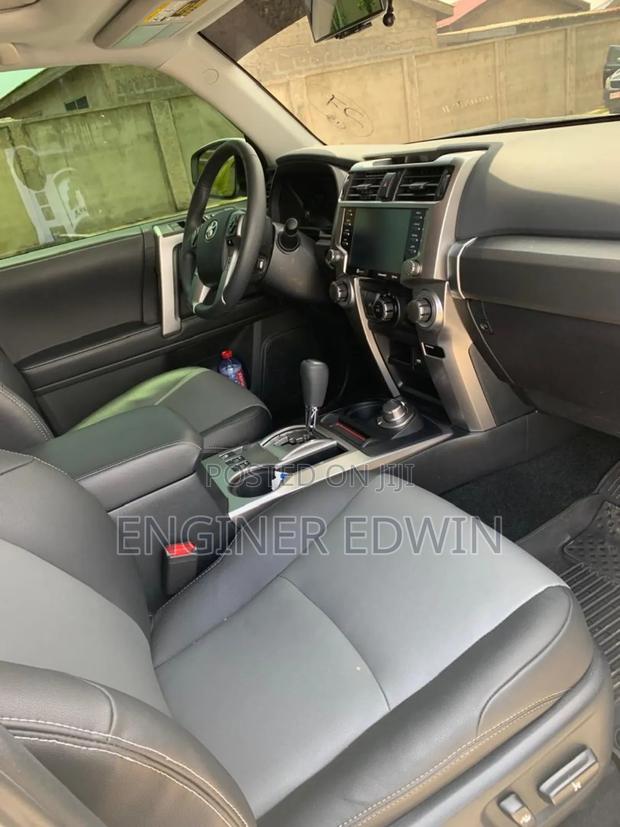 Toyota 4-Runner TRD Pro 2022 White photo 7