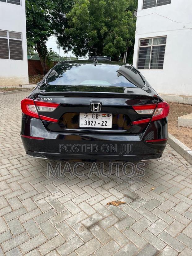 Honda Accord LX 2018 Black photo 2