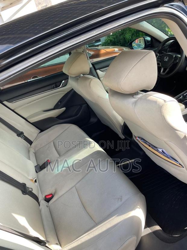 Honda Accord LX 2018 Black photo 7