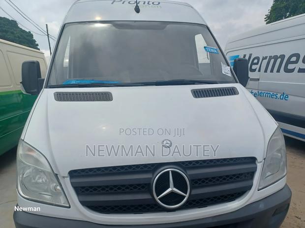 Mercedes-Benz Sprinter 2010 White