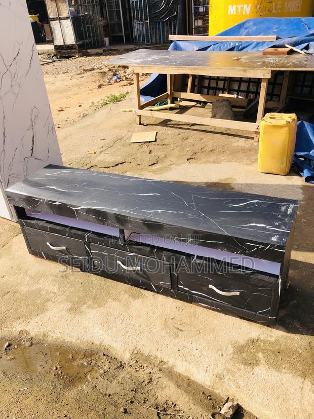 Design Home Tv Stand · Photo 2
