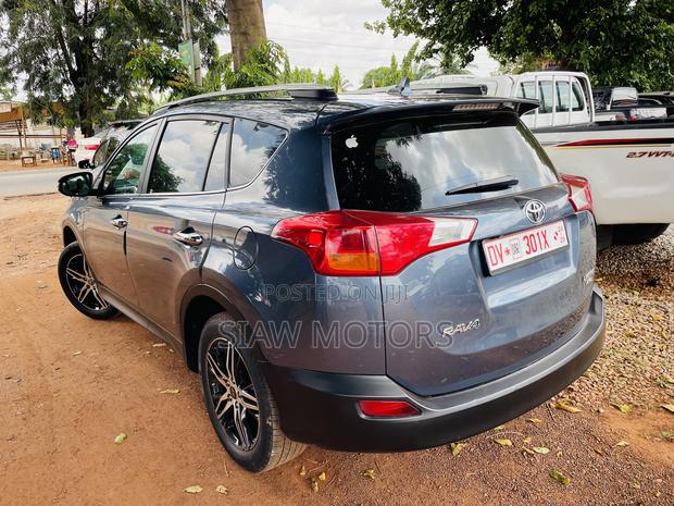 Toyota RAV4 Limited 4dr SUV AWD (2.5L 4cyl 6A) 2014 Blue