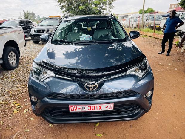 Toyota RAV4 Limited 4dr SUV AWD (2.5L 4cyl 6A) 2014 Blue