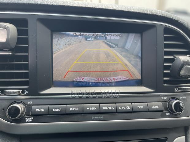 Hyundai Elantra SE 2018 Blue