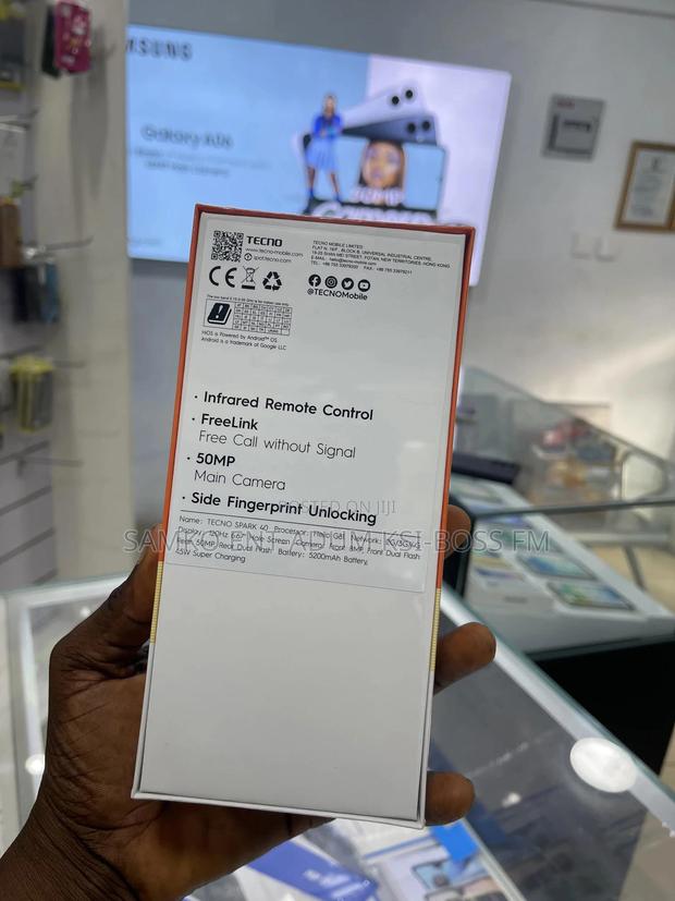 New Tecno Spark 40 128 GB Blue photo 2