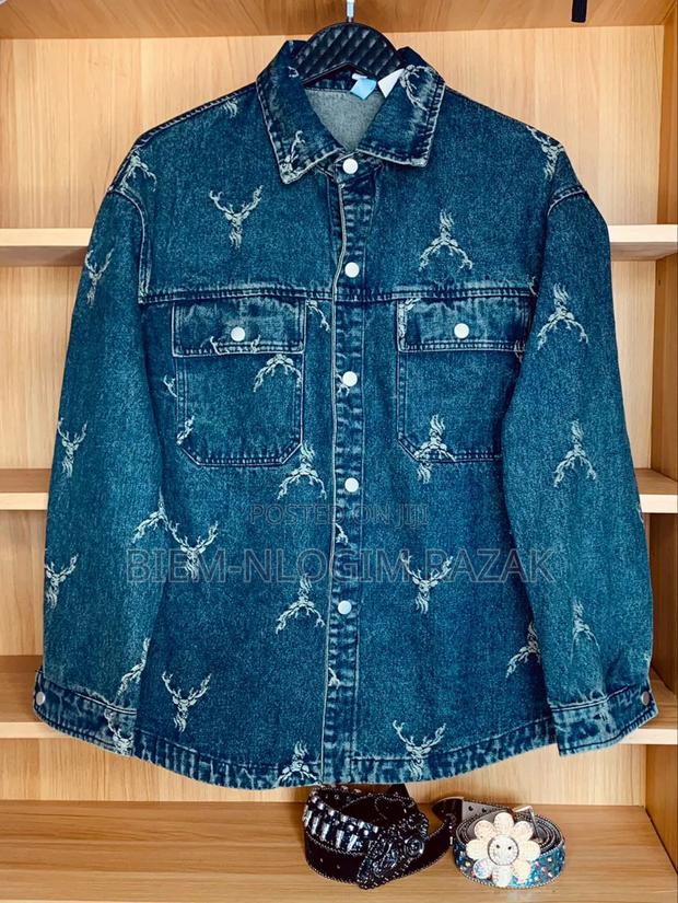 Original Denim Jeans Jacket Available in Stock · Photo 3