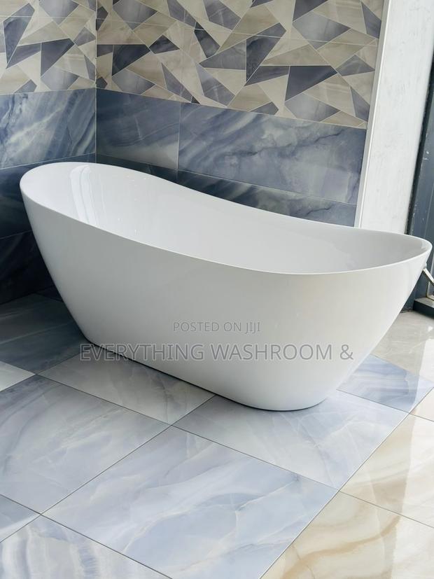 Free Standing Bathtub_white Bathtub_bathtub With Accessories · Photo 3