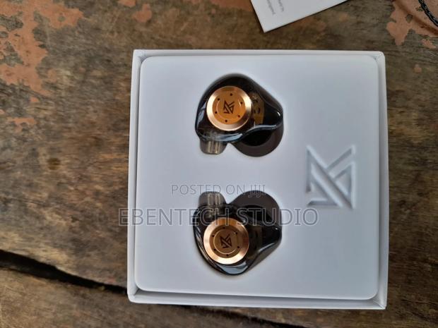Kz Edx Pro In Ear Monitor Ear Buds photo 4