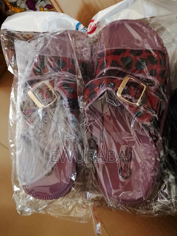 Classic Stylish Flip Flops photo 9