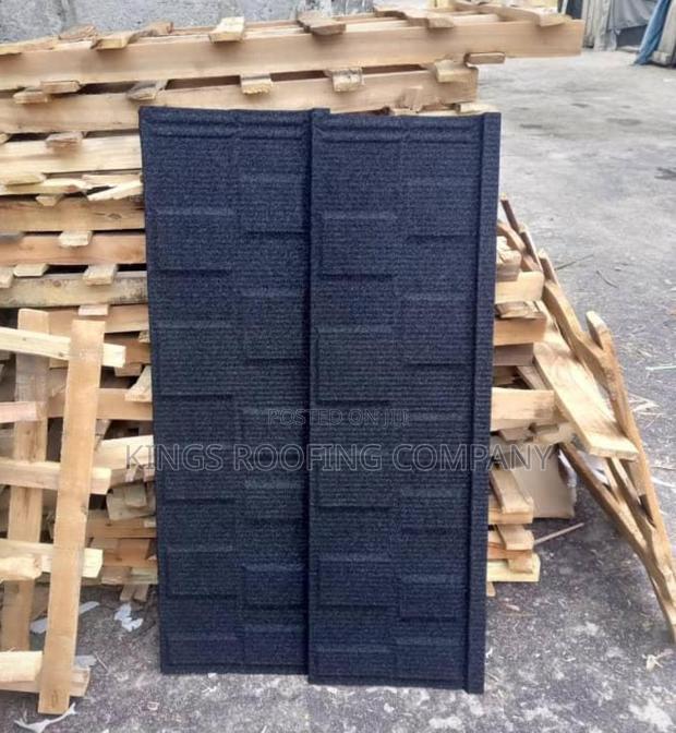 Beautifully Made Shingle Roofing Tiles · Photo 2