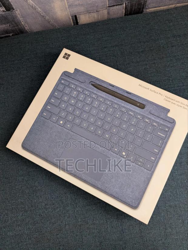 Surface Keyboard (+Pen) · Photo 4
