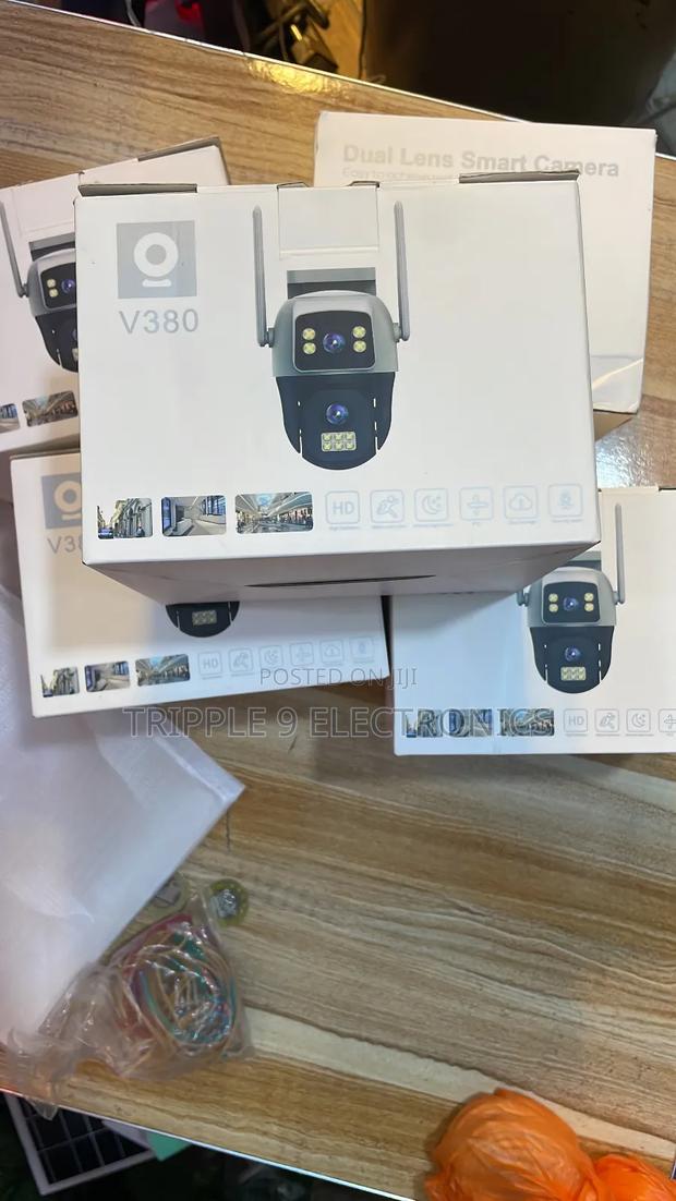 Steady Dual Lens Wireless CCTV Camera