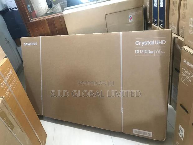 65 Inches Samsung Europe Smart Crystal Tv · Photo 3