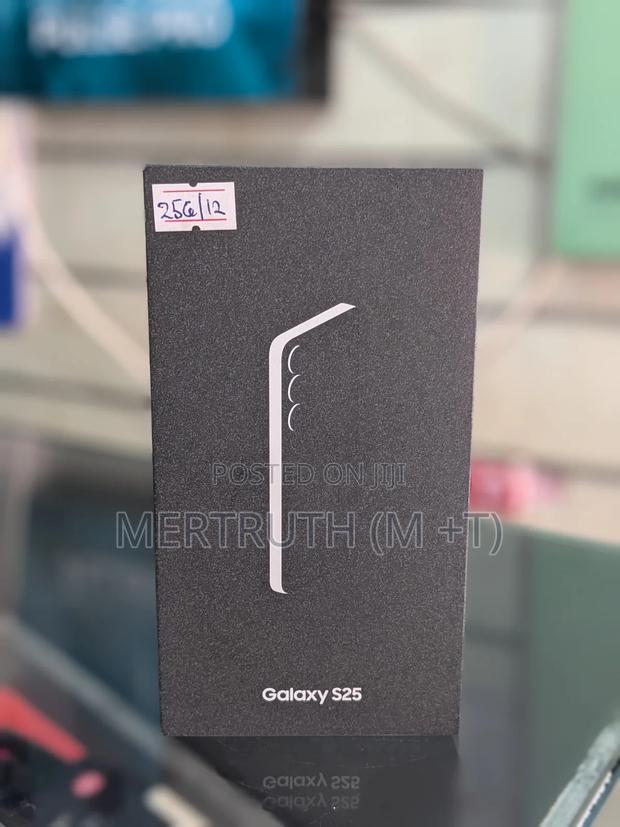 New Samsung Galaxy S25 256 GB Black